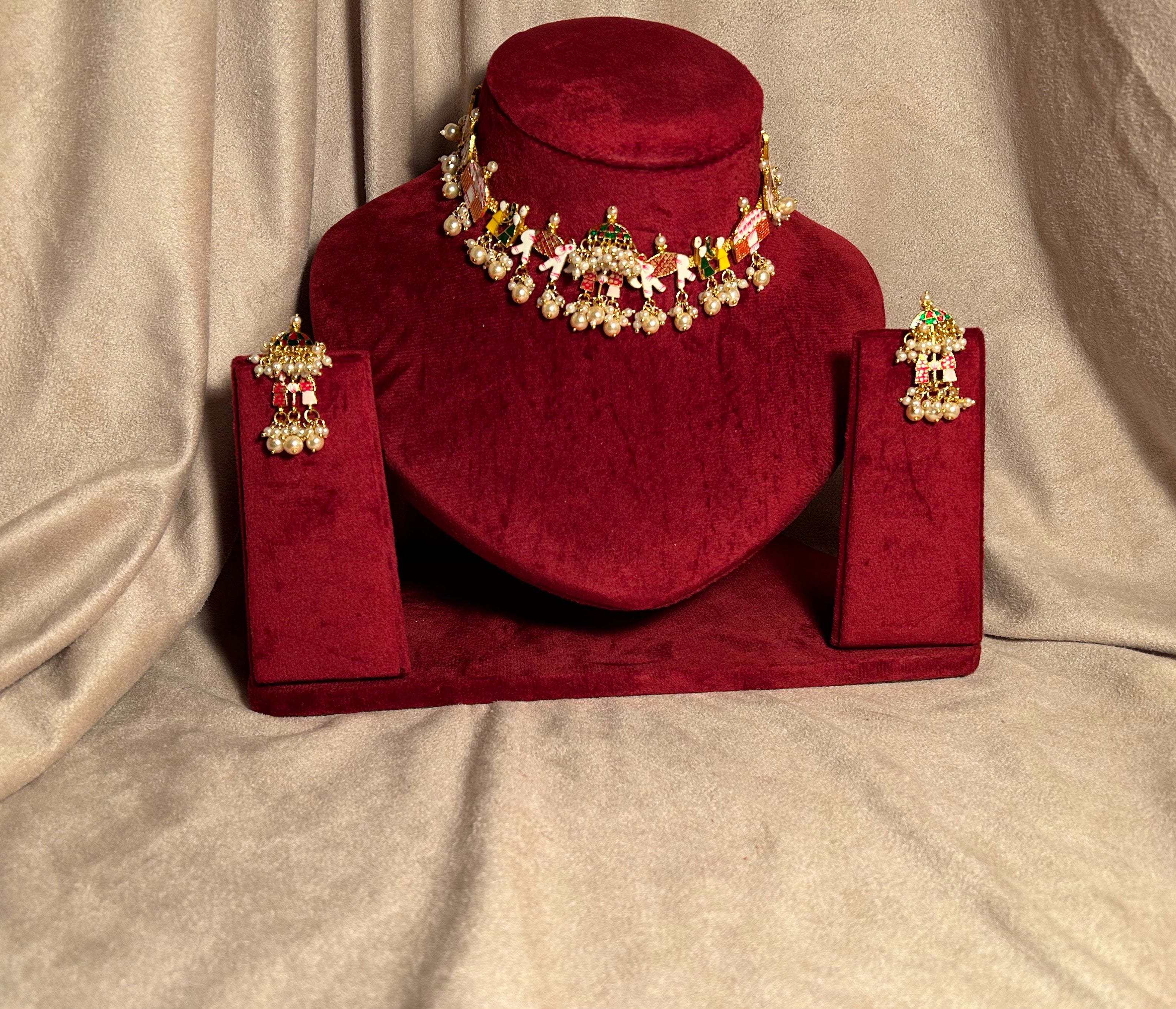 Dholi Necklace Set