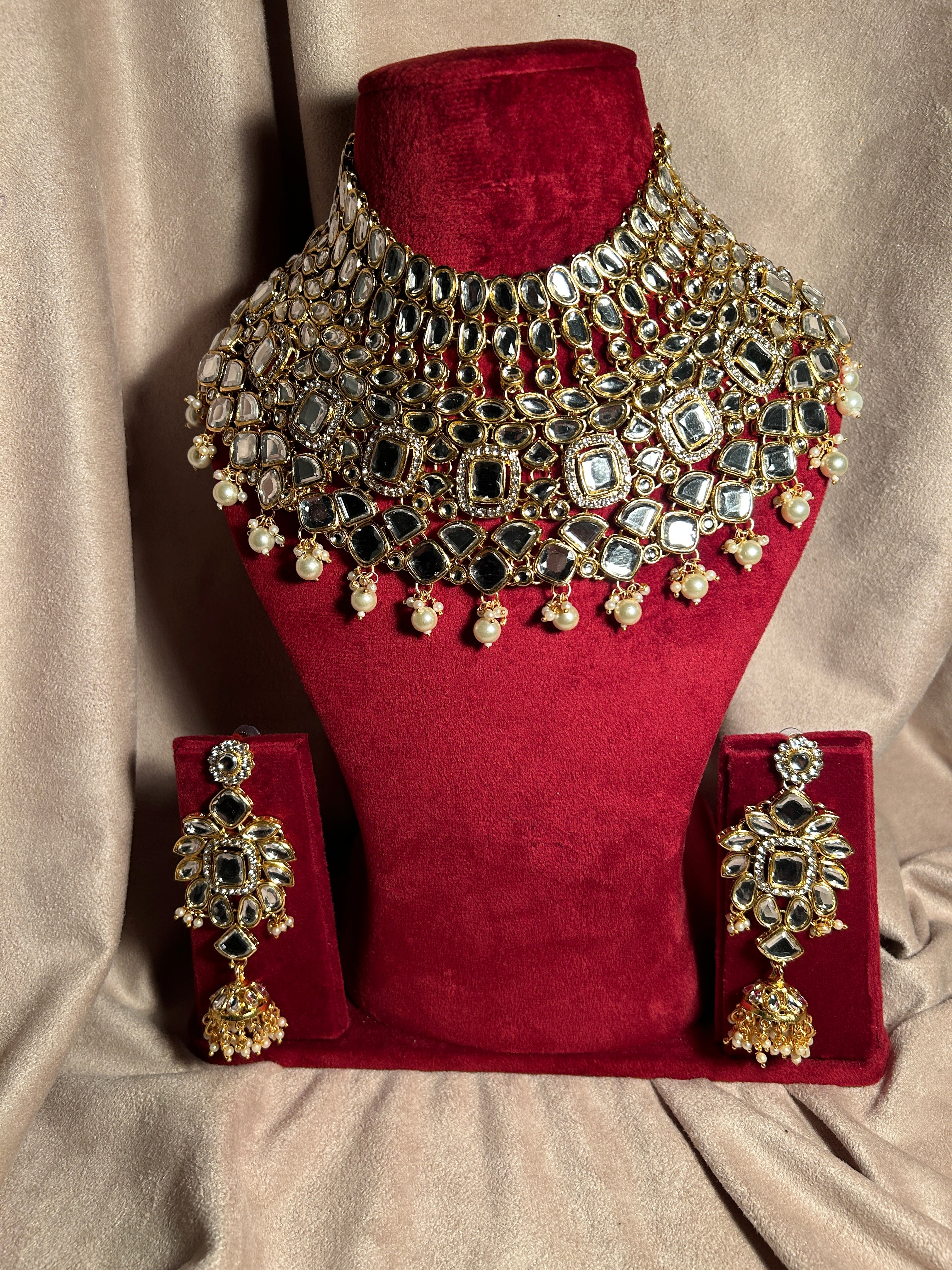 Moksh Bridal Haar