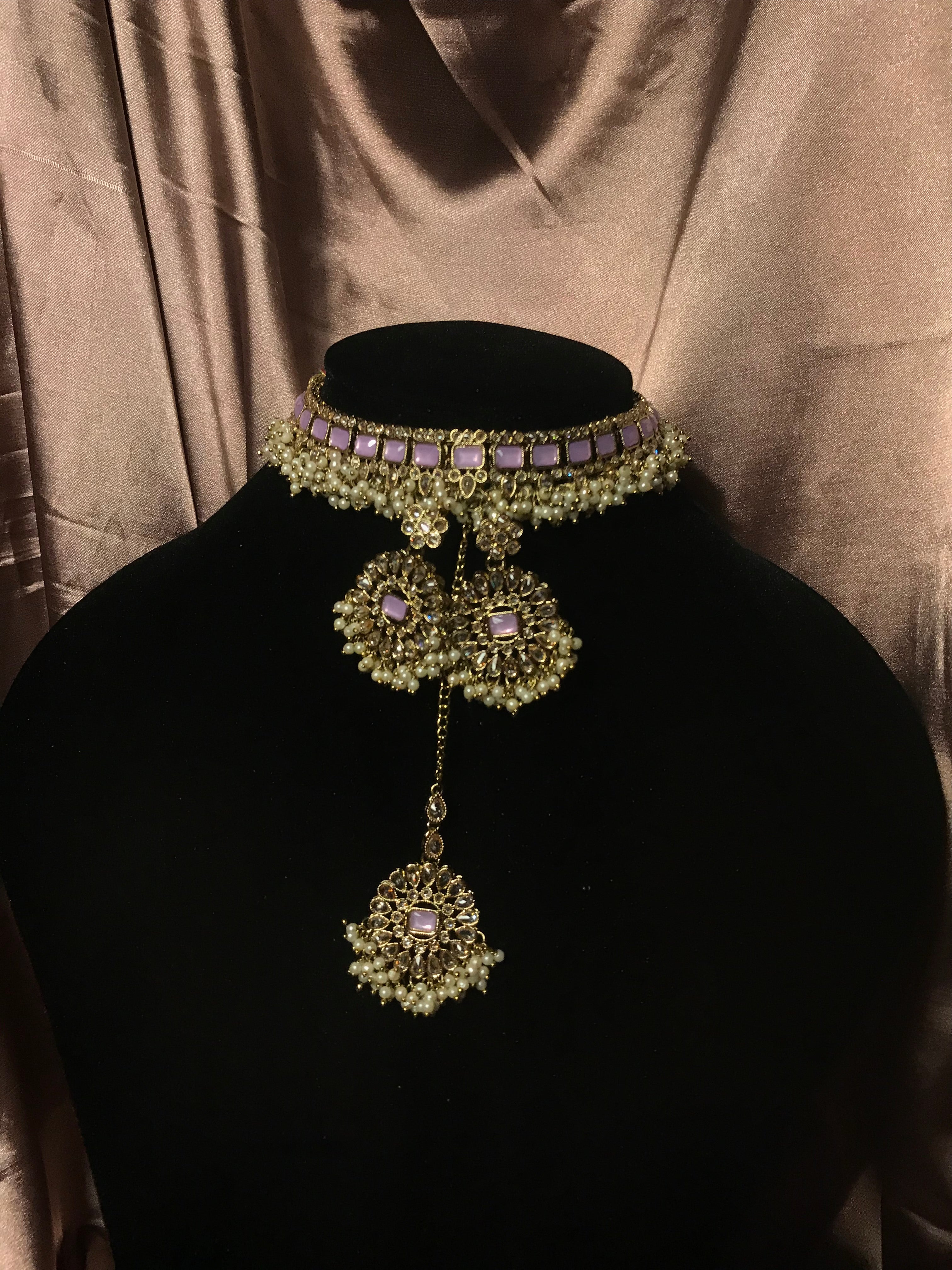 Yumna Necklace Set