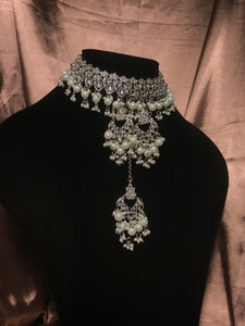 Nirvi Necklace Set